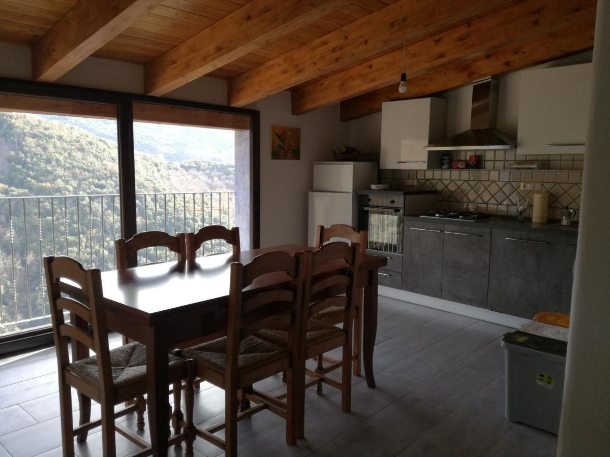 Da Lisa Apartment Desulo Luaran gambar
